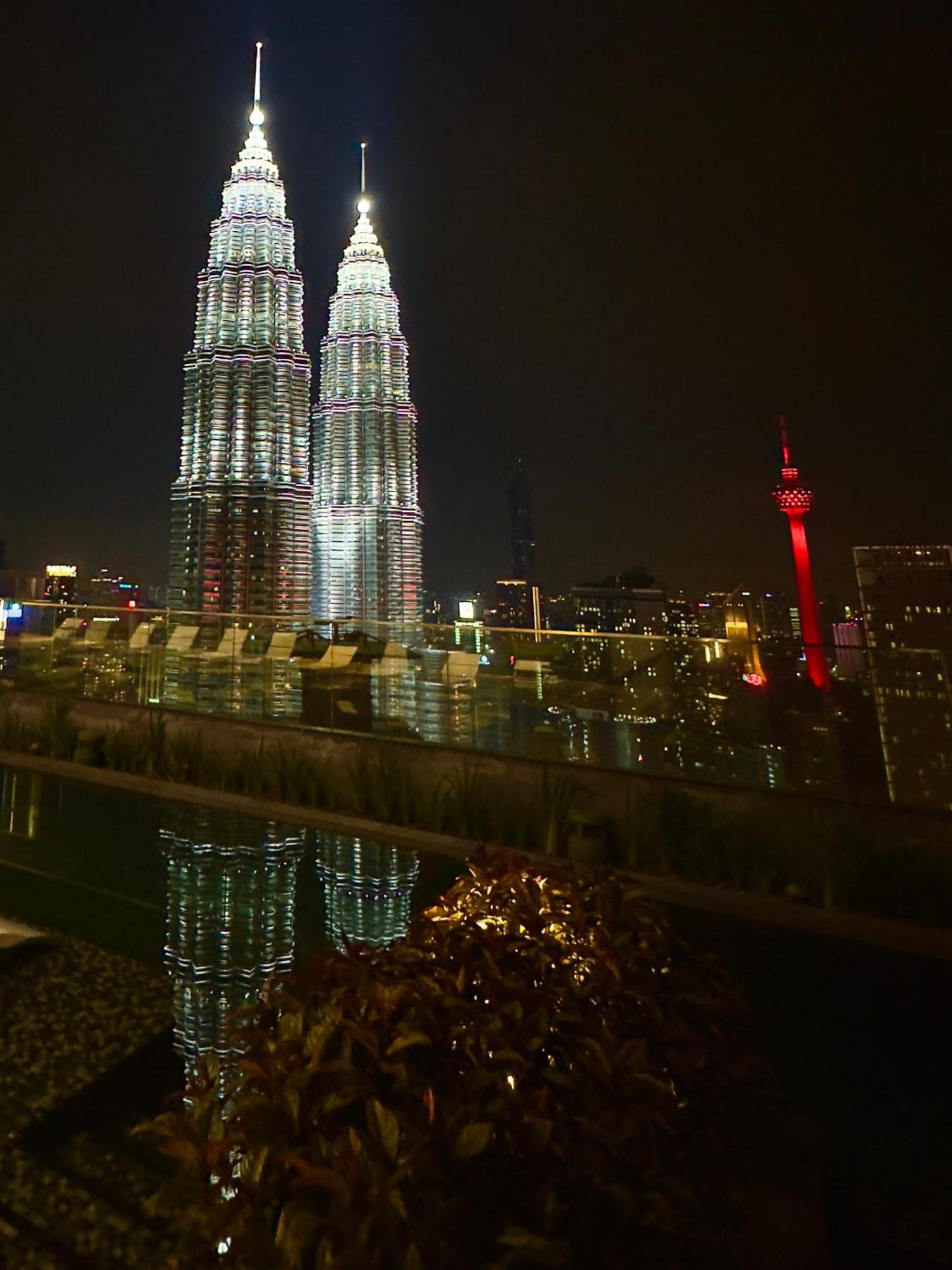 Pangsapuri Star Residences 5 Mins Walk To Klcc Centre Klcc View Kuala Lumpur